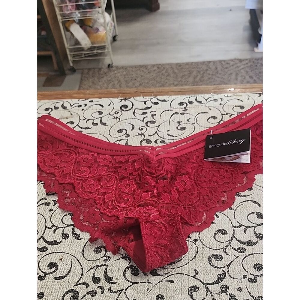 smart & sexy Brazillian Lace Bikini Panty
